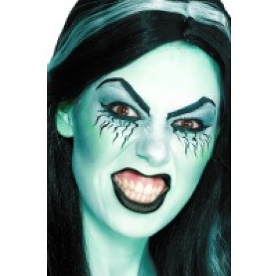 witch green face paint
