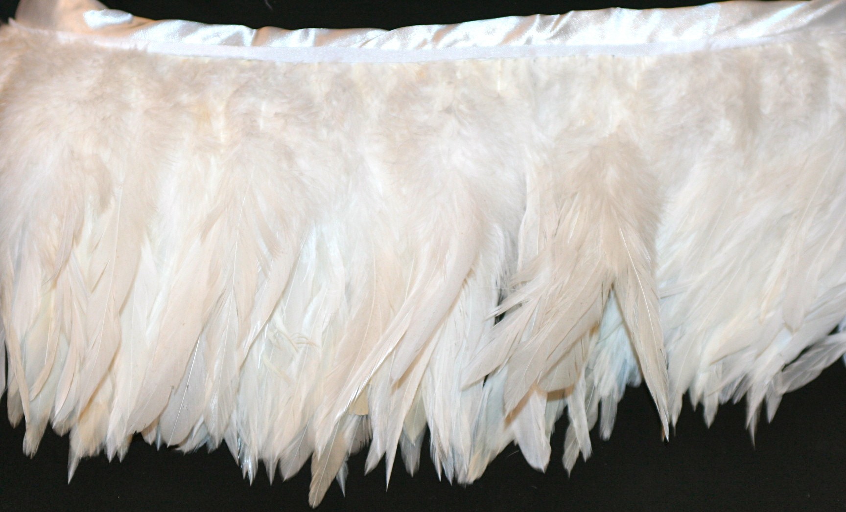 White ostrich feather fringe outlet
